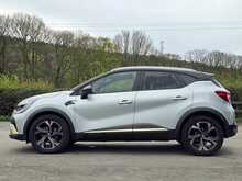 Renault Captur E-TECH E-Tech engineered - U54009