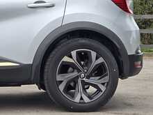 Renault Captur E-TECH E-Tech engineered - U54009