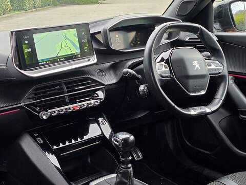 1.2 PureTech GT SUV 5dr Petrol Manual Euro 6 (s/s) (130 ps)