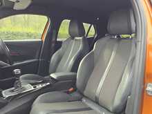 Peugeot 2008 PureTech GT - U54012