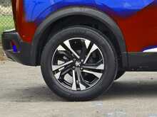 Peugeot 2008 PureTech GT - U54012