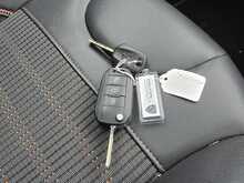 Peugeot 208 PureTech Roland Garros - U54013