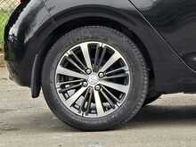 Peugeot 208 PureTech Roland Garros - U54013