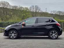 Peugeot 208 PureTech Roland Garros - U54013