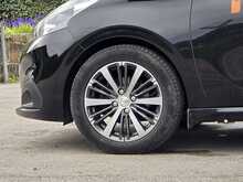 Peugeot 208 PureTech Roland Garros - U54013