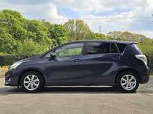 Toyota Verso D-4D Icon - U54045