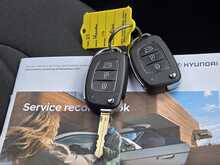 Hyundai i10 SE Connect - U54084