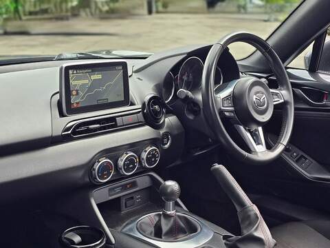 1.5 SKYACTIV-G SE-L Nav Convertible 2dr Petrol Manual Euro 6 (131 ps)
