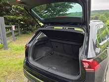 Volkswagen Tiguan TDI BlueMotion Tech SEL - U54101