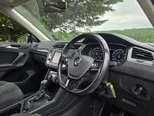 Volkswagen Tiguan TDI BlueMotion Tech SEL - U54101