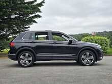 Volkswagen Tiguan TDI BlueMotion Tech SEL - U54101