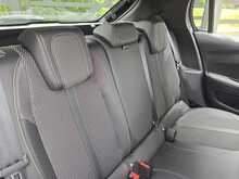 Peugeot 208 GT - U54108