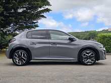 Peugeot 208 GT - U54108