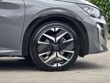 Peugeot 208 GT - U54108