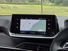 Peugeot 208 PureTech Allure Premium + - U54109