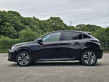 Peugeot 208 PureTech Allure Premium + - U54109