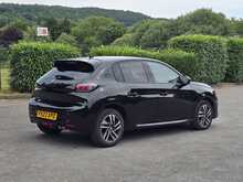Peugeot 208 PureTech Allure Premium + - U54109