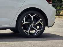 Volkswagen Polo TSI R-Line - U54116