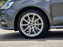 Audi A1 TFSI S line - U54127