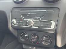 Audi A1 TFSI S line - U54127