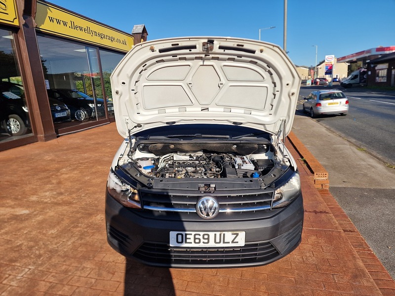 Volkswagen 2.0 TDI C20 Startline Panel Van 5dr Diesel Manual SWB Euro 6 (s/s) (102 ps)