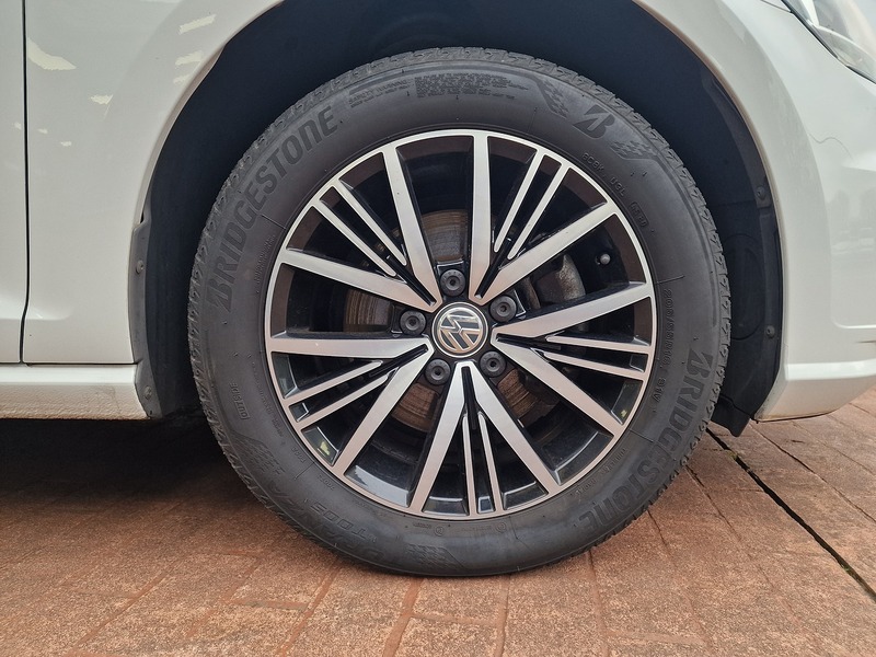 Volkswagen 1.6 TDI SE Estate 5dr Diesel DSG Euro 6 (s/s) (115 ps)