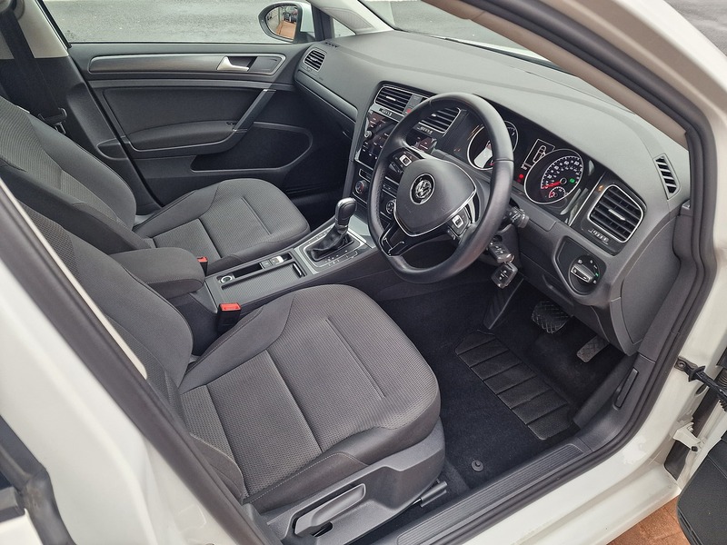 Volkswagen 1.6 TDI SE Estate 5dr Diesel DSG Euro 6 (s/s) (115 ps)