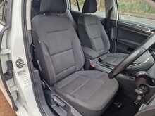 Volkswagen Golf TDI SE 