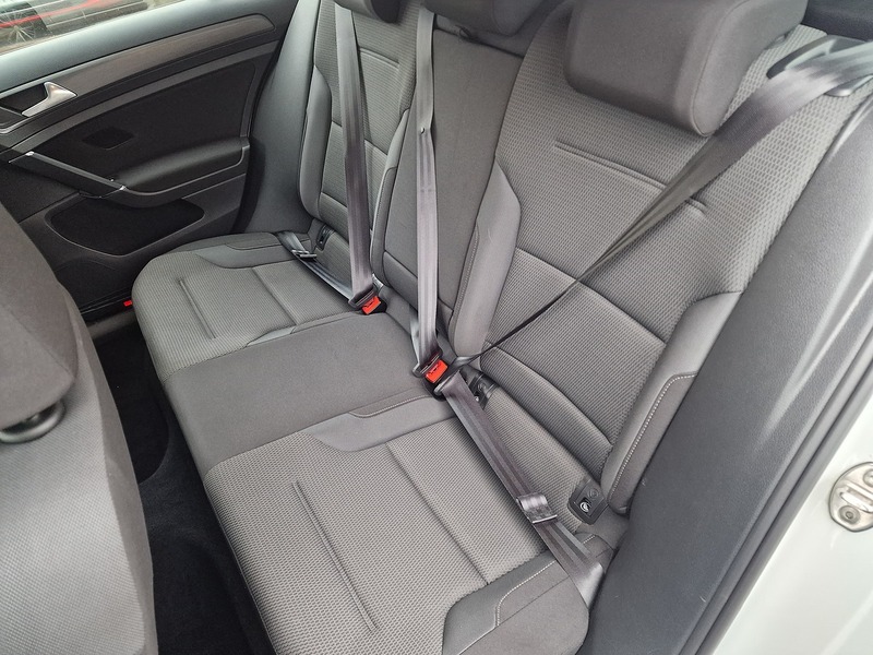 Volkswagen 1.6 TDI SE Estate 5dr Diesel DSG Euro 6 (s/s) (115 ps)