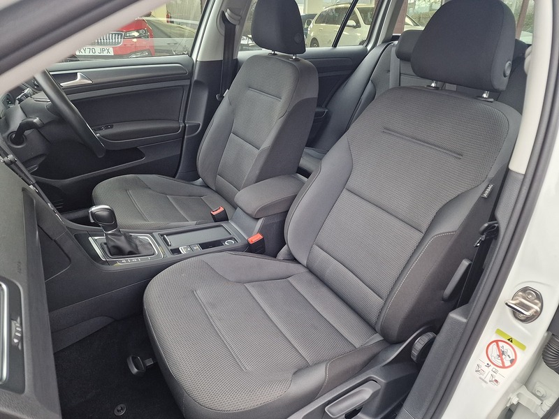 Volkswagen 1.6 TDI SE Estate 5dr Diesel DSG Euro 6 (s/s) (115 ps)