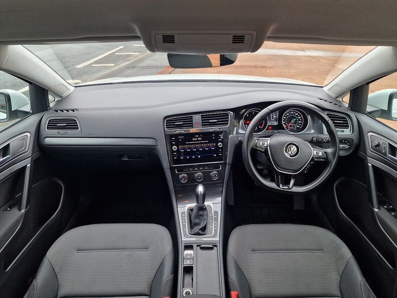 Volkswagen 1.6 TDI SE Estate 5dr Diesel DSG Euro 6 (s/s) (115 ps)