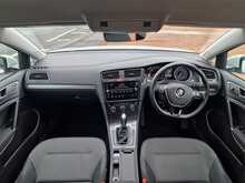 Volkswagen Golf TDI SE 