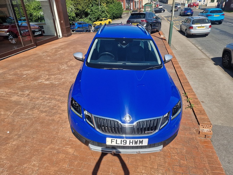 Skoda 2.0 TDI Scout Estate 5dr Diesel DSG 4WD Euro 6 (s/s) (150 ps)