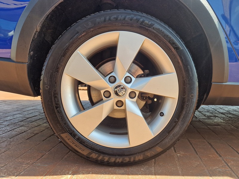 Skoda 2.0 TDI Scout Estate 5dr Diesel DSG 4WD Euro 6 (s/s) (150 ps)