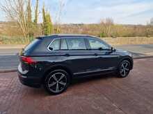 Volkswagen Tiguan TDI SE Navigation 