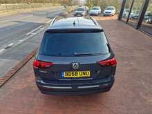 Volkswagen Tiguan TDI SE Navigation 