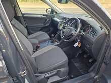 Volkswagen Tiguan TDI SE Navigation 