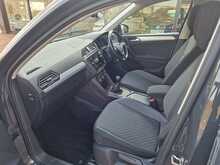 Volkswagen Tiguan TDI SE Navigation 