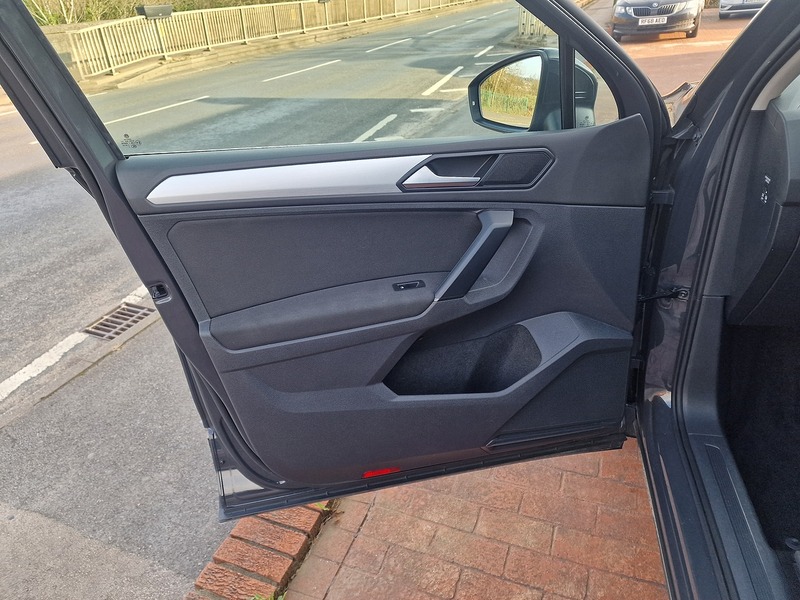 Volkswagen 2.0 TDI SE Navigation SUV 5dr Diesel Manual Euro 6 (s/s) (150 ps)