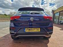 Volkswagen T-Roc TDI SE 