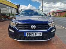 Volkswagen T-Roc TDI SE 