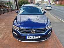 Volkswagen T-Roc TDI SE 