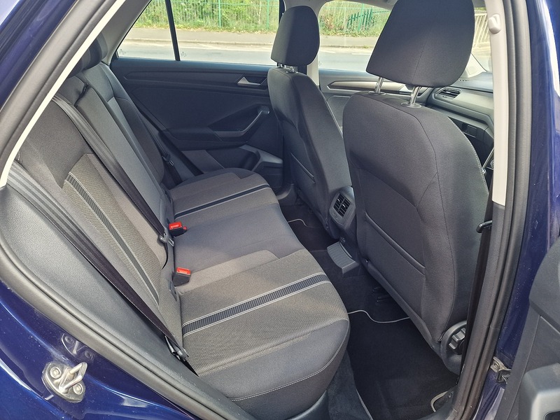 Volkswagen 1.6 TDI SE SUV 5dr Diesel Manual Euro 6 (s/s) (115 ps)