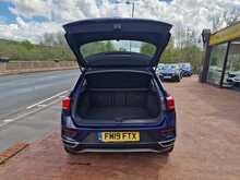 Volkswagen T-Roc TDI SE 