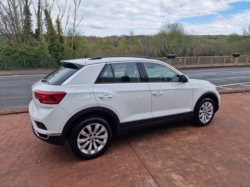 Volkswagen 1.6 TDI SE SUV 5dr Diesel Manual Euro 6 (s/s) (115 ps)