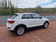 Volkswagen T-Roc TDI SE 