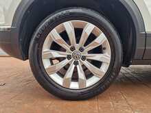 Volkswagen T-Roc TDI SE 