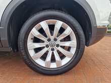 Volkswagen T-Roc TDI SE 