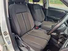 Volkswagen T-Roc TDI SE 