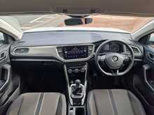 Volkswagen T-Roc TDI SE 